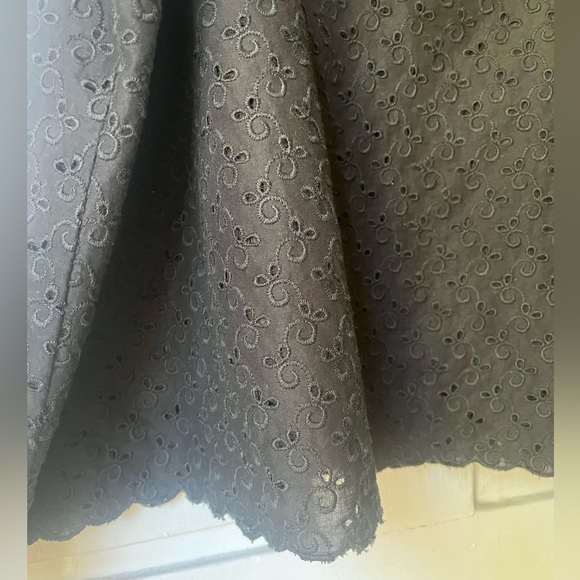 Margaux A LINE eyelet skirt - Picture 4 of 5